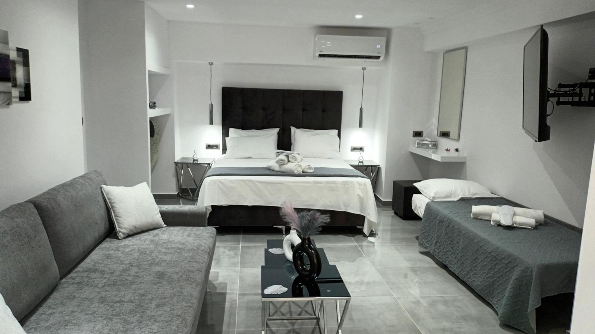 Km Luxury Apart Downtown Iraklio Exterior foto